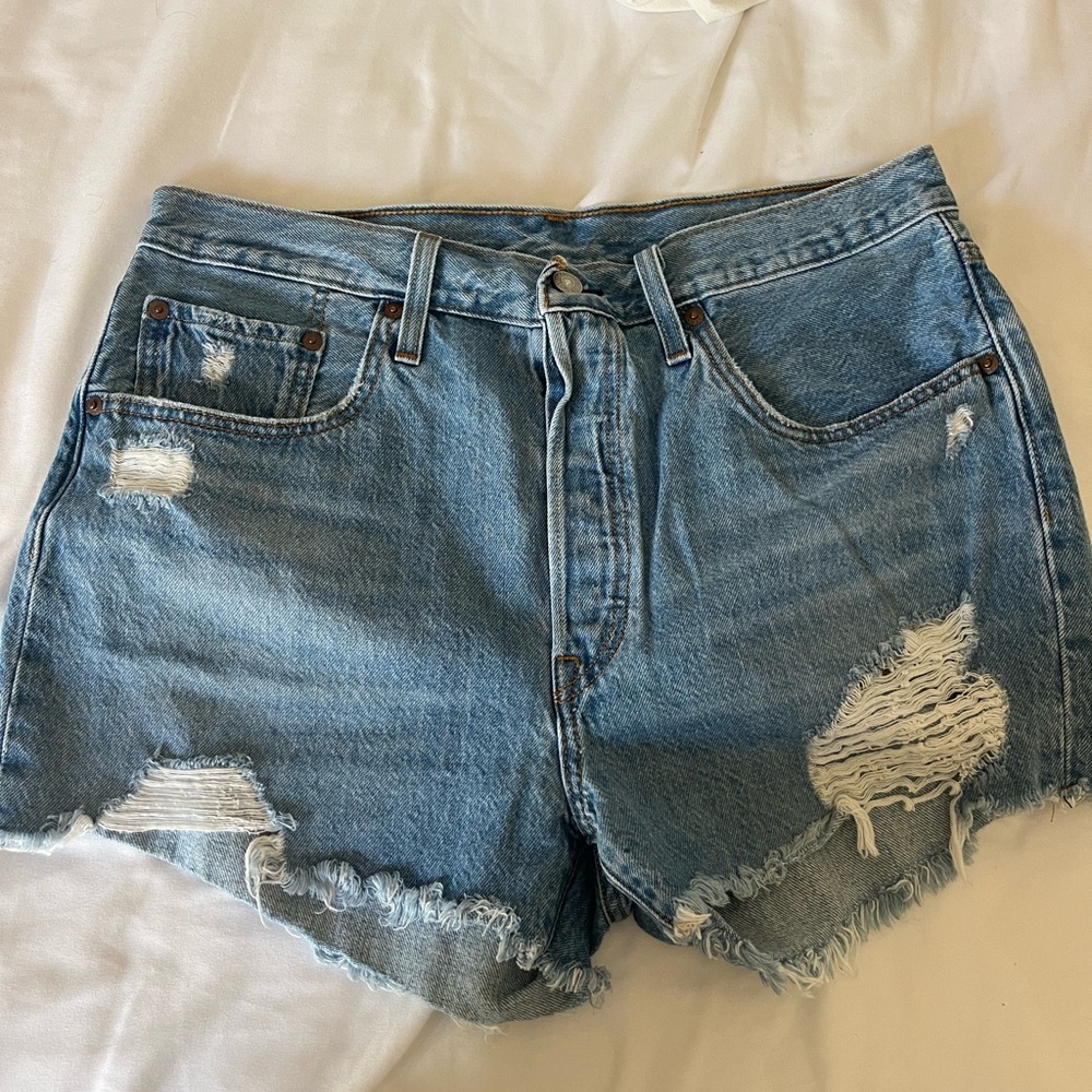 Levi’s High-Rise 501 Women’s Denim Distressed Shorts, Size 12